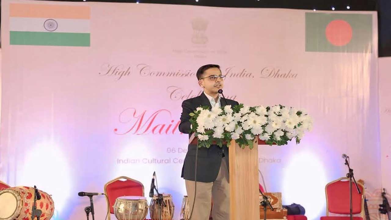 অগ্রগতি ও সমৃদ্ধিতে বাংলাদেশ-ভারতের গভীর স্বার্থ জড়িত : প্রণয় ভার্মা