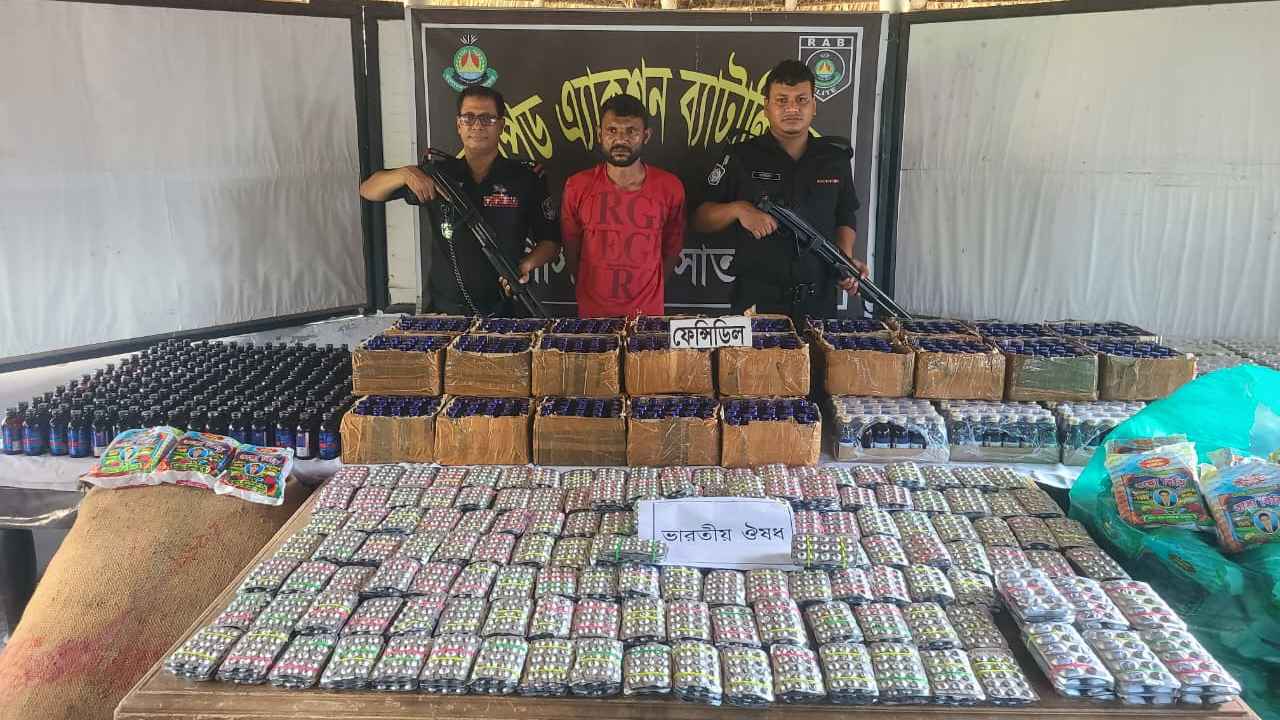 সাতক্ষীরায় মাদক-ভারতীয় পণ্যের চালান জব্দ, আটক একজন