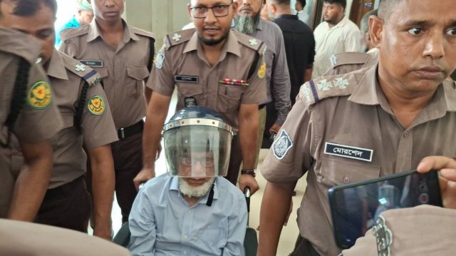 সাবেক প্রধান বিচারপতি খায়রুল হক নতুন মামলায় গ্রেফতার