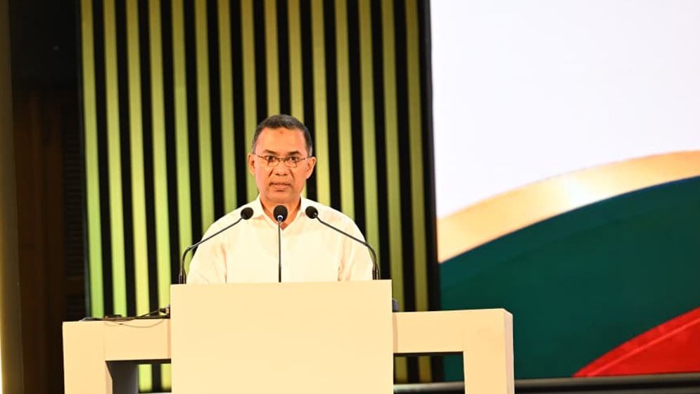 বিদেশি বিনিয়োগকারীদের আহ্বান প্রধানমন্ত্রীর