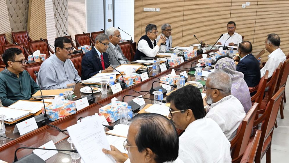 প্রধানমন্ত্রীর সভাপতিত্বে মন্ত্রিপরিষদের সভা চলছে