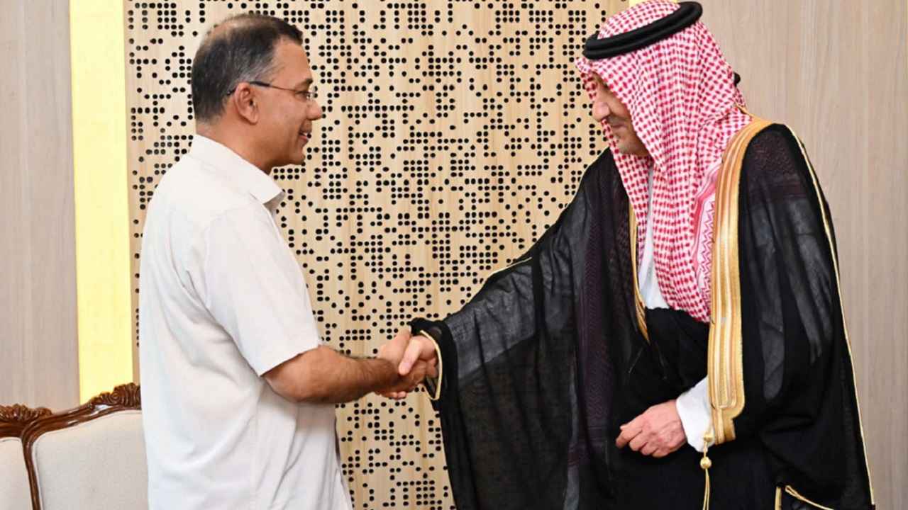বাংলাদেশে বিভিন্ন খাতে বিনিয়োগ বাড়াতে চায় সৌদি আরব