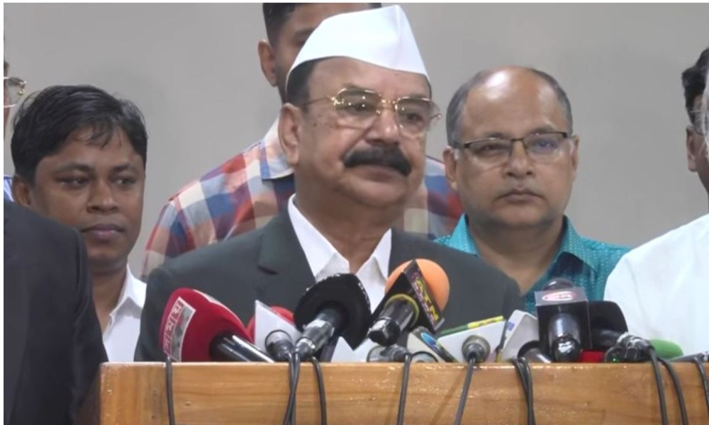 রাষ্ট্রপতি নির্বাচনের আগে ৭০ অনুচ্ছেদের প্রশ্নটা অবান্তর  : গয়েশ্বর চন্দ্র রায়
