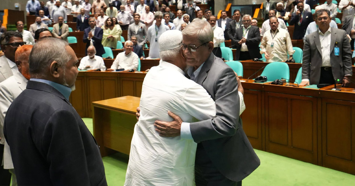 রাষ্ট্রপতি নির্বাচিত হওয়ায় মির্জা ফখরুলকে বিরোধীদলীয় নেতার অভিনন্দন