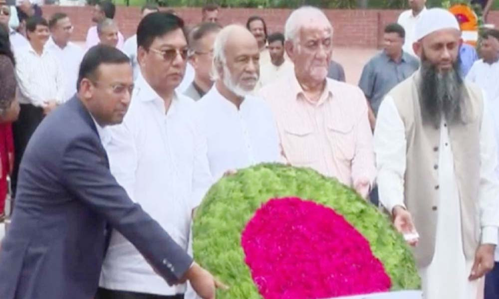 জাতীয় স্মৃতিসৌধে নবনিযুক্ত মন্ত্রী-প্রতিমন্ত্রীদের শ্রদ্ধা