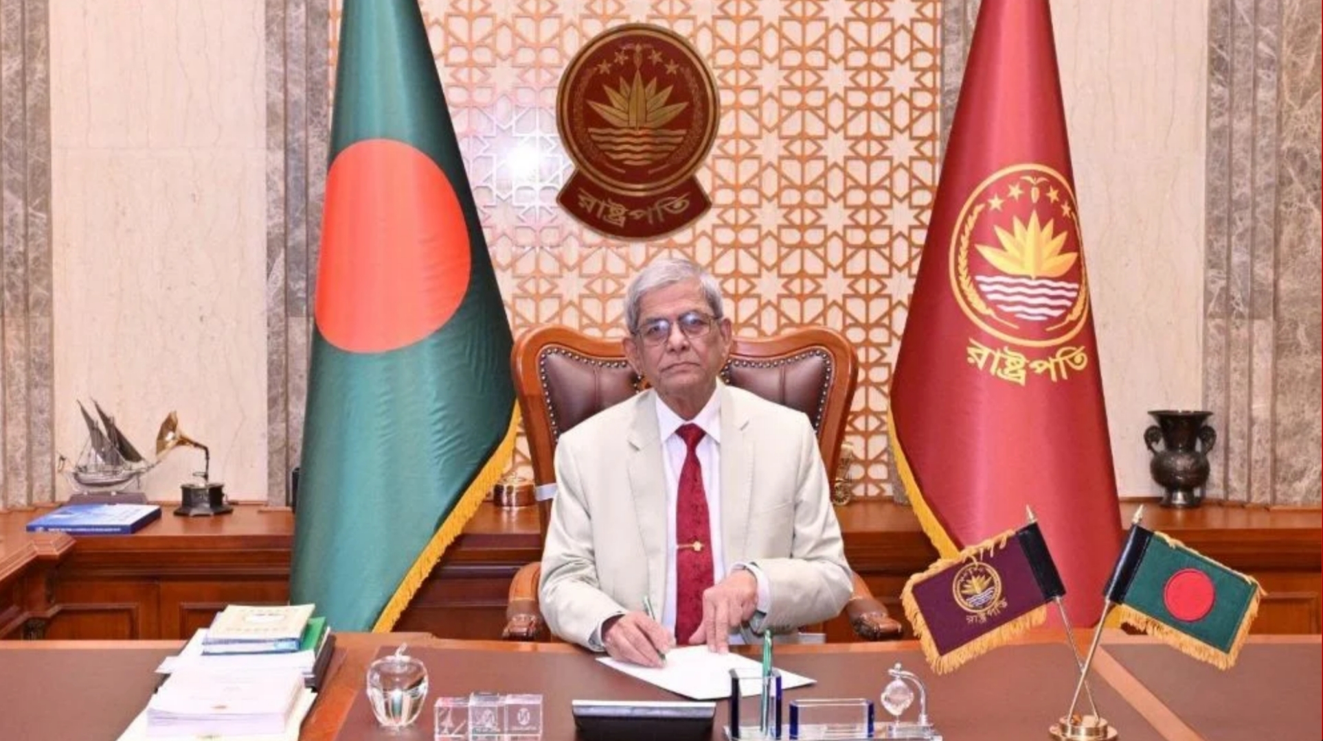 দুই দিনের সফরে ঠাকুরগাঁও যাচ্ছেন রাষ্ট্রপতি