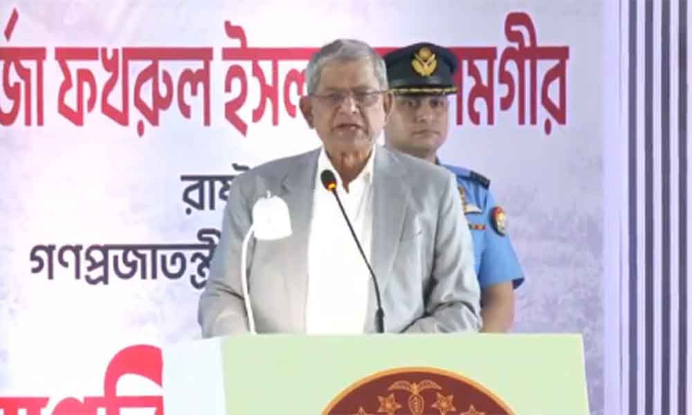 গণতন্ত্র রক্ষাকে সর্বোচ্চ অগ্রাধিকার দেওয়ার আহ্বান রাষ্ট্রপতির