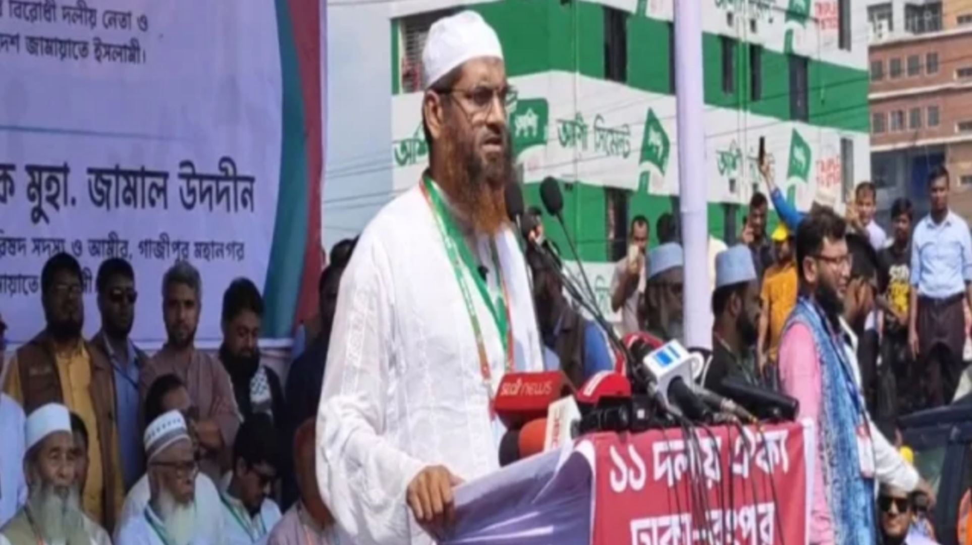 গণভোটের রায় কার্যকর করতেই হবে: মামুনুল হক