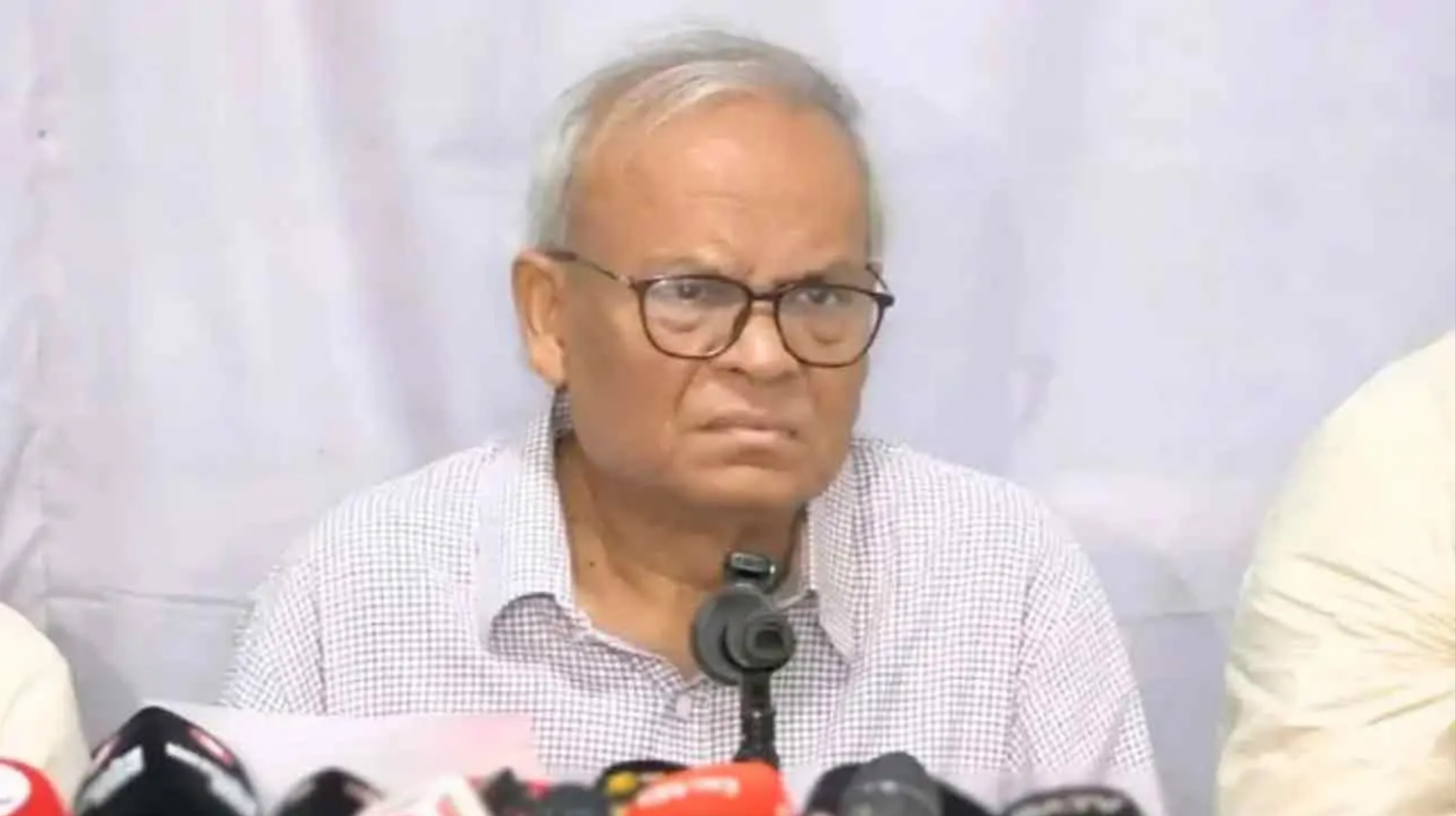 দেশ অস্থিতিশীল করতে পতিত দোসরদের ষড়যন্ত্র চলছে: রিজভী