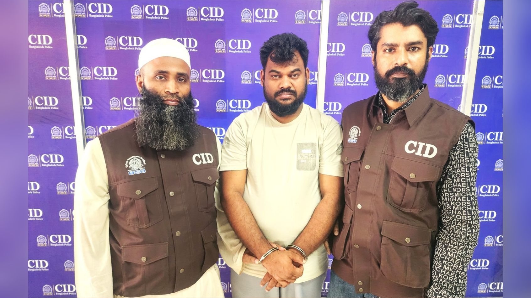 কানাডার জাল ভিসায় ১৮ লাখ টাকা আত্মসাৎ, গ্রেপ্তার ১