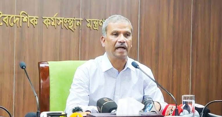 গণহত্যার বিচার, সংস্কার ও নির্বাচন অন্তর্বর্তী সরকারের প্রধান কাজ : আইন উপদেষ্টা