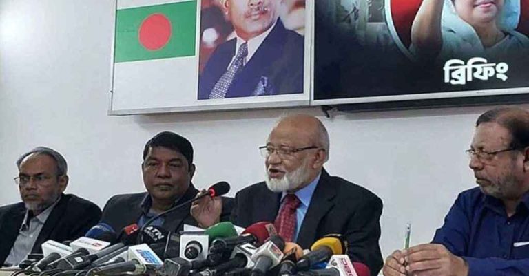 অন্তর্বর্তী সরকার দীর্ঘ ও মধ্যমেয়াদি প্রকল্প বাস্তবায়ন করতে পারবে না: খন্দকার মোশাররফ