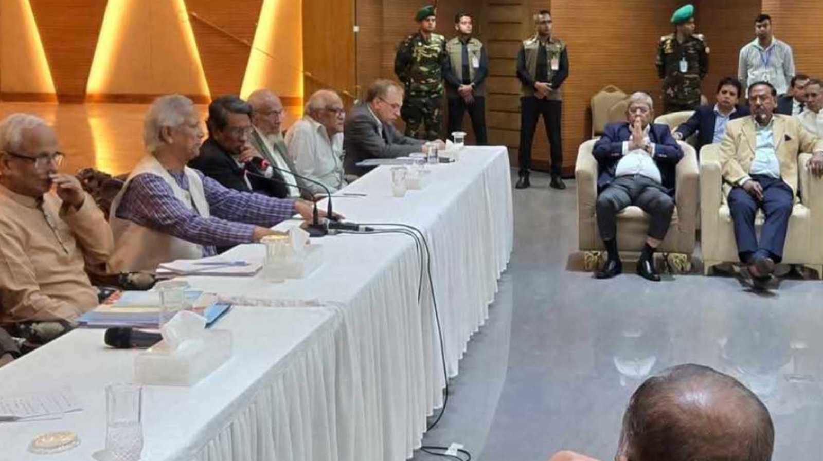 জাতীয় ঐকমত্য কমিশনের প্রথম বৈঠক শুরু