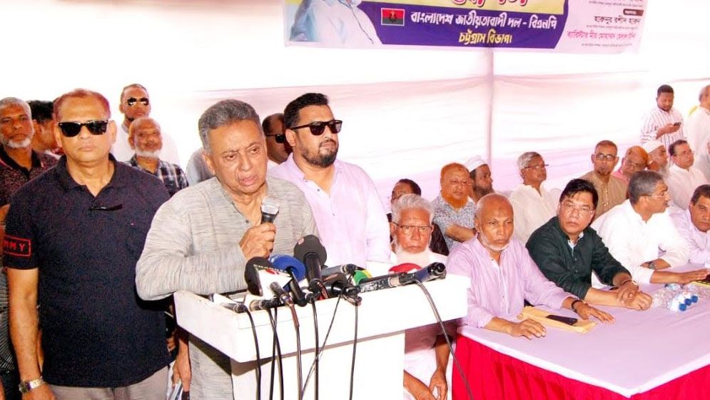 আ. লীগের যারা জুলুম করেনি তারা বিএনপিতে যোগ দিতে পারবেন: আমির খসরু
