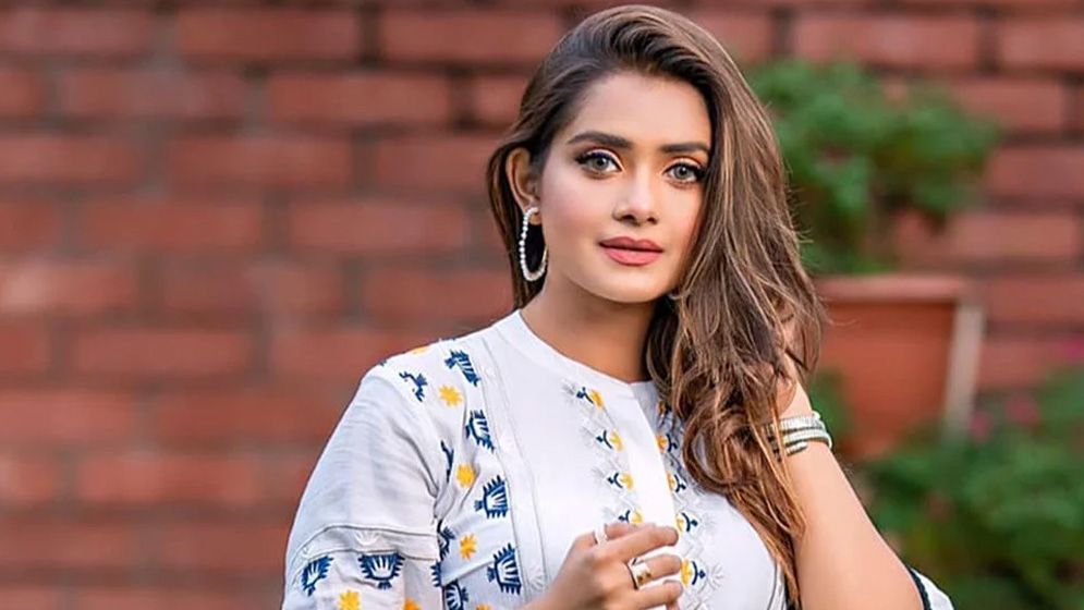 বিপাকে তানজিন তিশা