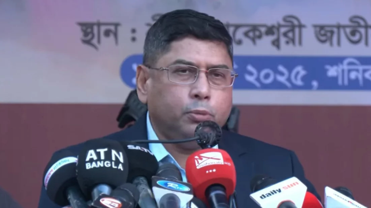 এই দেশ সবার, কোনো ভেদাভেদ থাকবে না : সেনাপ্রধান 