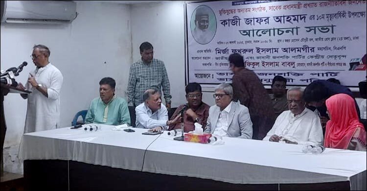 সরকারের ভেতরে একটি মহল নির্বাচনী প্রক্রিয়া বানচাল করতে চায়: ফখরুল