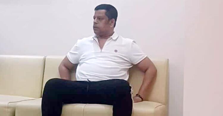 অননুমোদিত সিসা বার পরিচালনার অভিযোগ, সেলিম প্রধানসহ গ্রেফতার ৯
