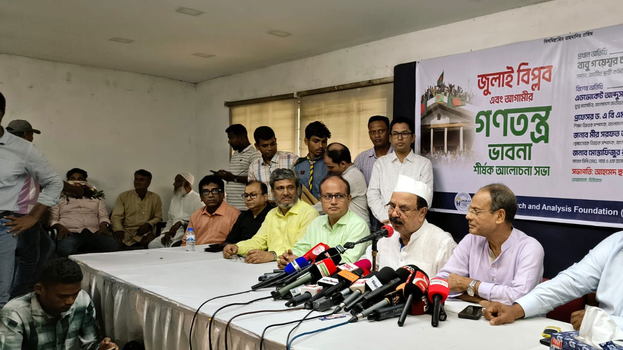 এমপি-মন্ত্রী হওয়ার জন্য পাগল হবেন না : গয়েশ্বর