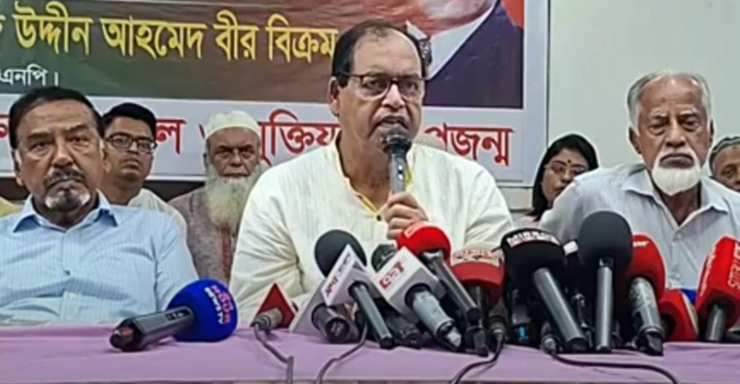 ফেব্রুয়ারিতে নির্বাচন দিয়ে সরকার দেশে গণতন্ত্র প্রতিষ্ঠা করবে : শামসুজ্জামান দুদু