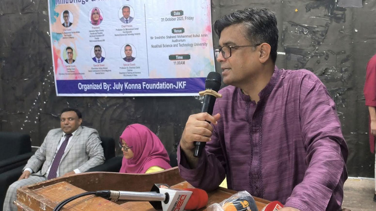 যেটি দেশ ও জাতির জন্য শ্রেষ্ঠ, সেটিই করবেন প্রধান উপদেষ্টা : প্রেস সচিব