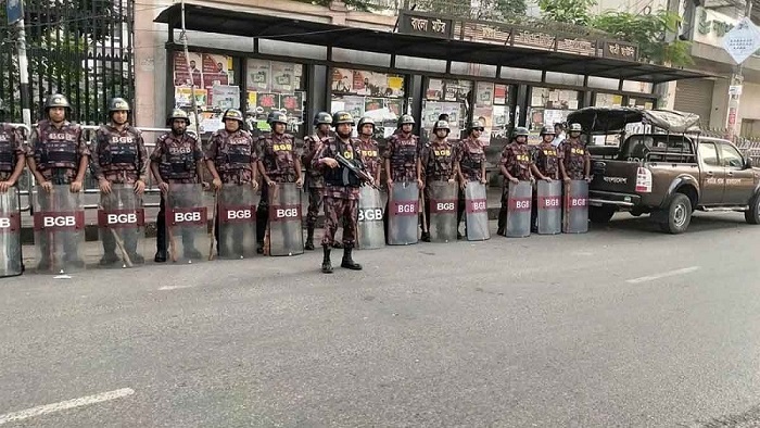 ঢাকা ও আশপাশের জেলায় ১২ প্লাটুন বিজিবি মোতায়েন