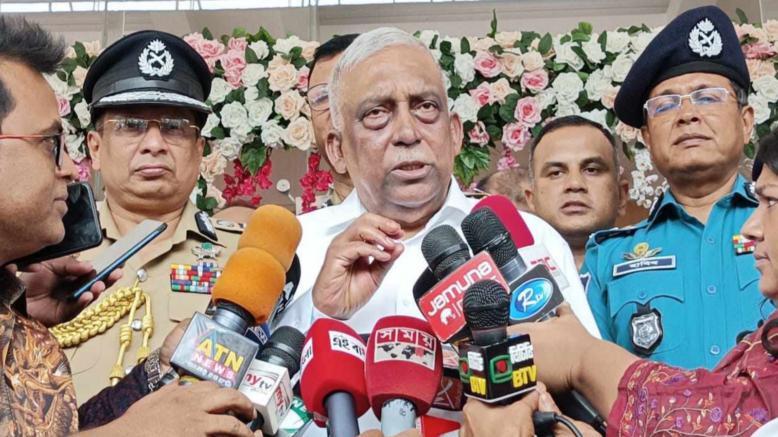 আনার চোরাচালানে জড়িত, তা কখনোই বলিনি : স্বরাষ্ট্রমন্ত্রী 