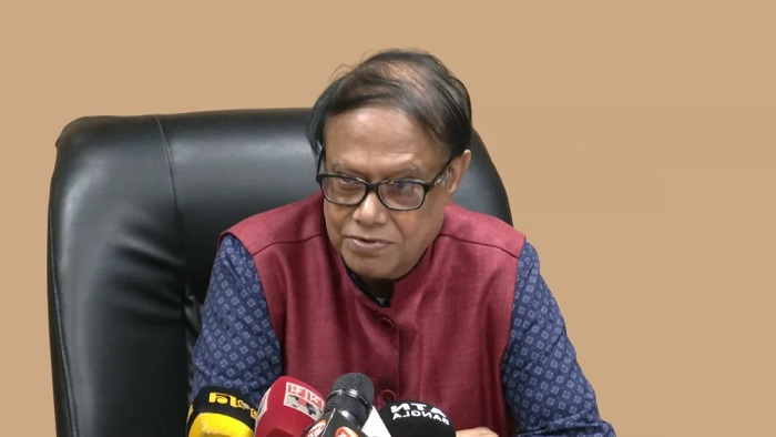 ব্যাংকিং খাতে ডলারের কোনো সংকট নেই : গভর্নর