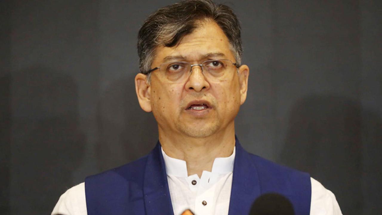 তারেক রহমান শিগগিরই দেশে ফিরবেন : সালাহউদ্দিন আহমেদ