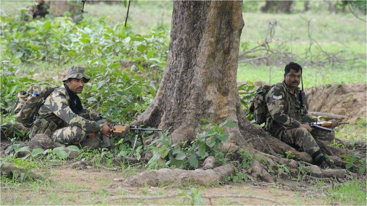 ভারতে মাওবাদীদের সঙ্গে সংঘর্ষে পুলিশসহ নিহত ১৫