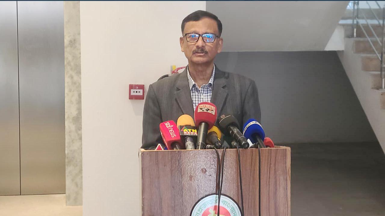 হাসিনাকে ফেরাতে ভারতের ইতিবাচক সাড়া নেই : পররাষ্ট্র উপদেষ্টা