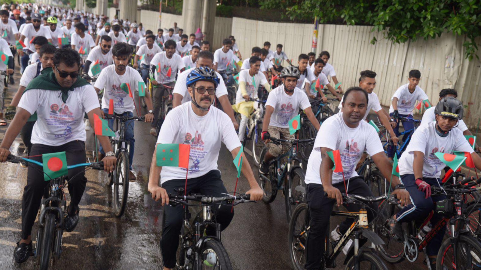 ডিএনসিসির উদ্যোগে রাজধানীতে ১৫শ সাইকেলের শোভাযাত্রা 