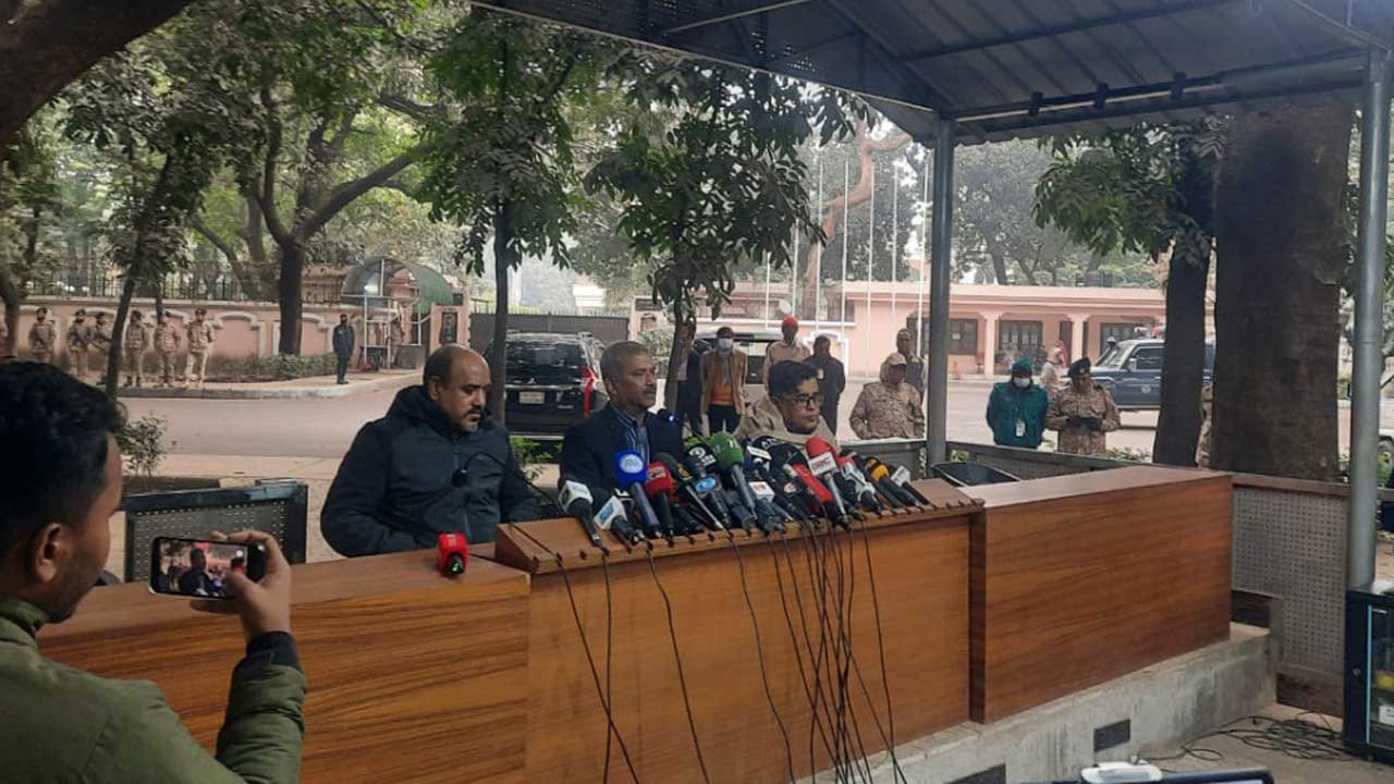 খালেদা জিয়ার মৃত্যুর পেছনে ফ্যাসিস্ট হাসিনা ও তার সরকারের দায় রয়েছে : আইন উপদেষ্টা 