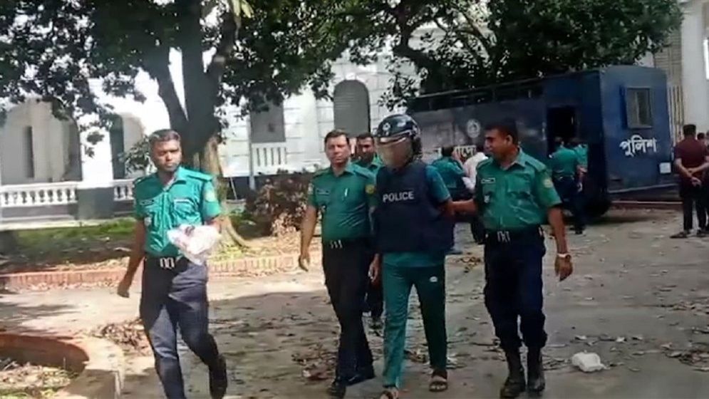 মানবতাবিরোধী অপরাধ  চানখারপুলে ৬ হত্যা মামলার রায় আজ