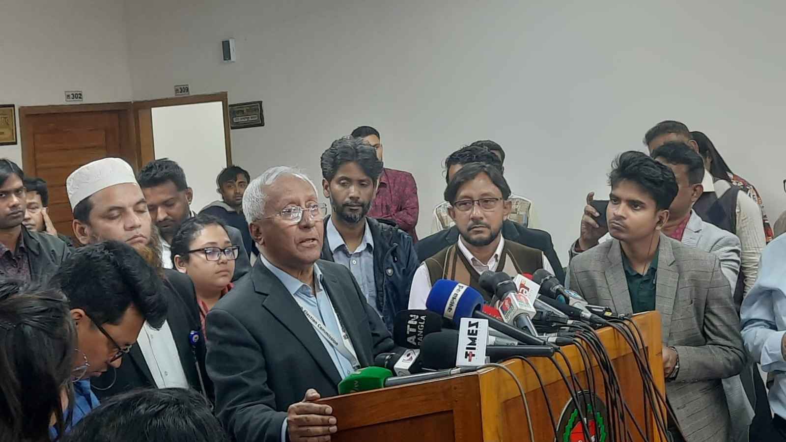 লেভেল প্লেয়িং ফিল্ড আছে বলেই প্রার্থীরা প্রচারণা করতে পারছেন: ইসি সচিব