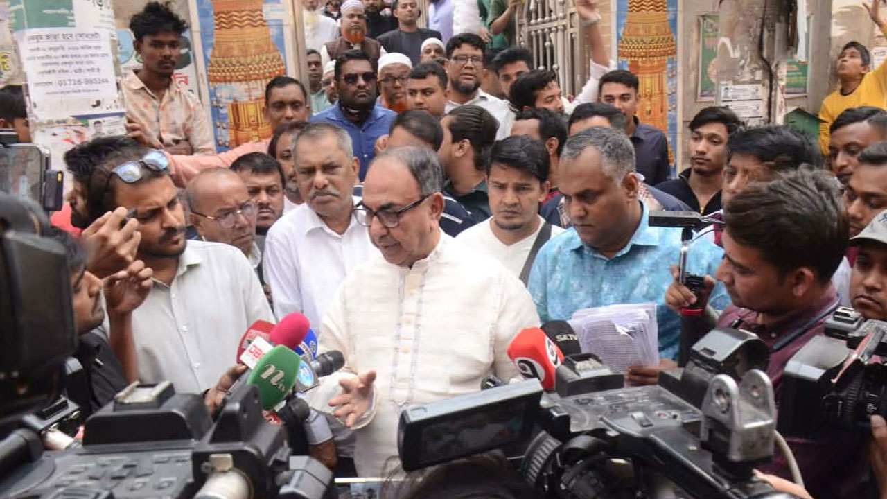 চা খাওয়ার দাওয়াত দিলেও হুমকি হয়ে যায়: মির্জা আব্বাস