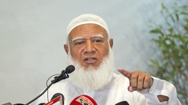 দুর্নীতির বিরুদ্ধে ‘ঘাড় ধরে টান’ দেওয়ার হুঁশিয়ারি জামায়াত আমিরের