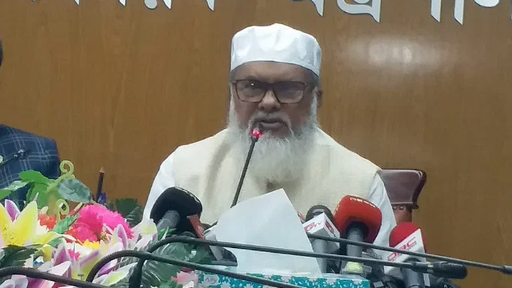 এবারও সরকারি ব্যয়ে কাউকে হজে পাঠানো না: ধর্ম উপদেষ্টা