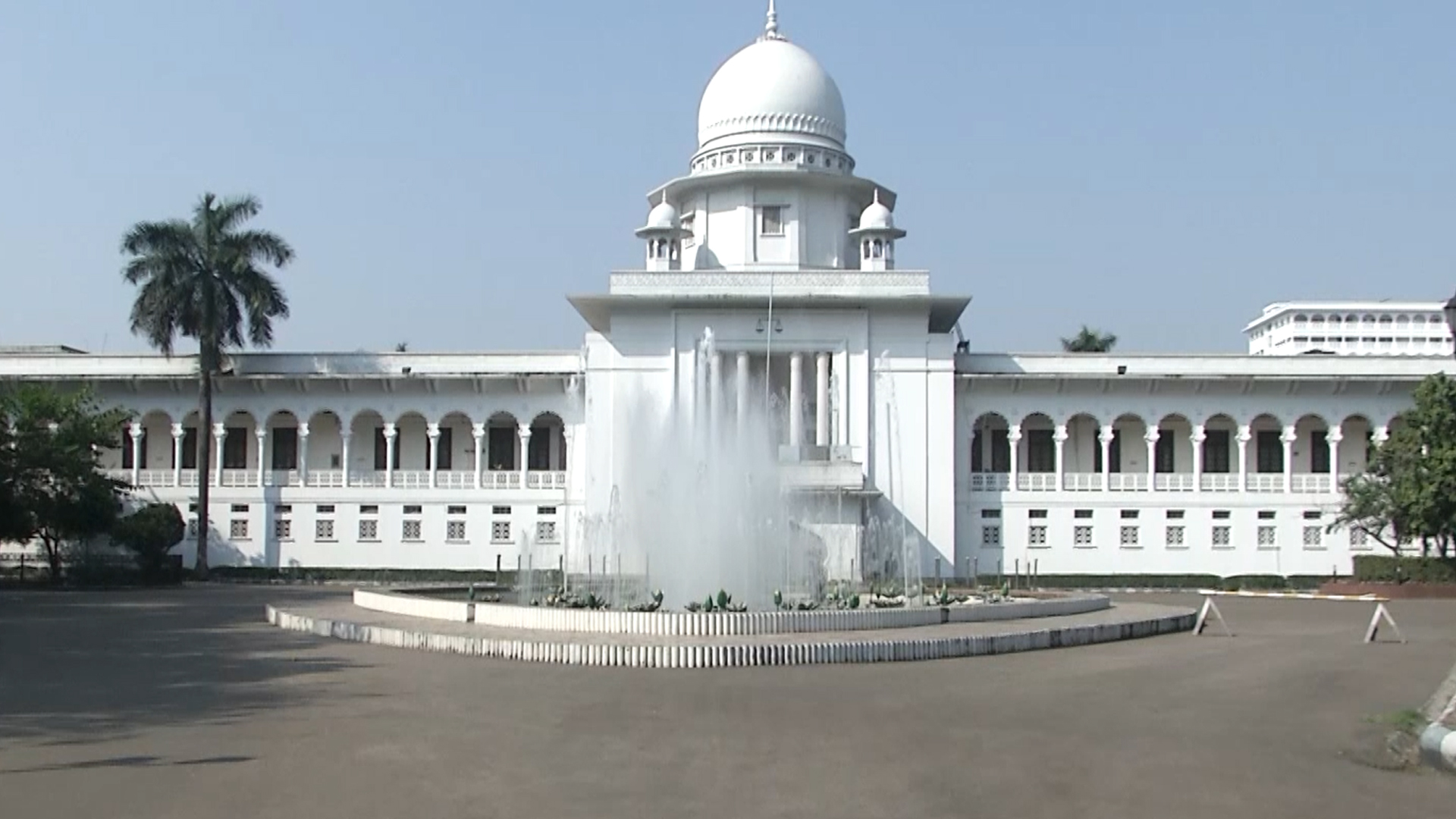 ৬ সিটি করপোরেশনে প্রশাসক নিয়োগের বৈধতা চ্যালেঞ্জ করে রিট