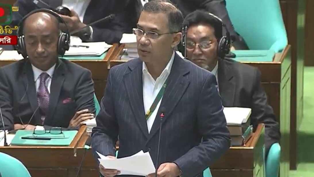 ত্রয়োদশ সংসদের প্রথম অধিবেশনে বক্তব্য দিচ্ছেন প্রধানমন্ত্রী