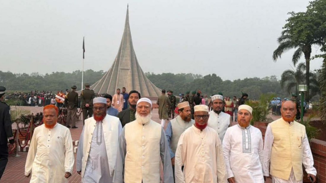 স্বাধীনতা দিবসে স্মৃতিসৌধে শ্রদ্ধা জানালেন জামায়াত আমির