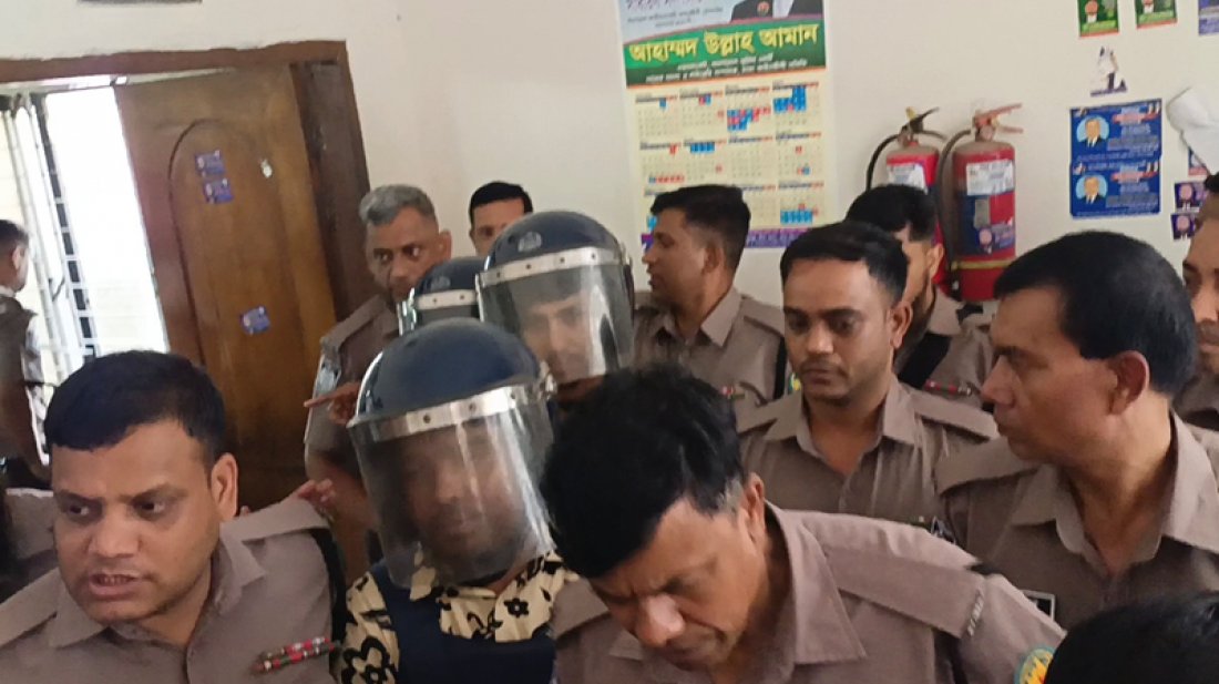 সিকেডি হাসপাতালে চাঁদা দাবি: মঈনসহ ৩ জন রিমান্ডে