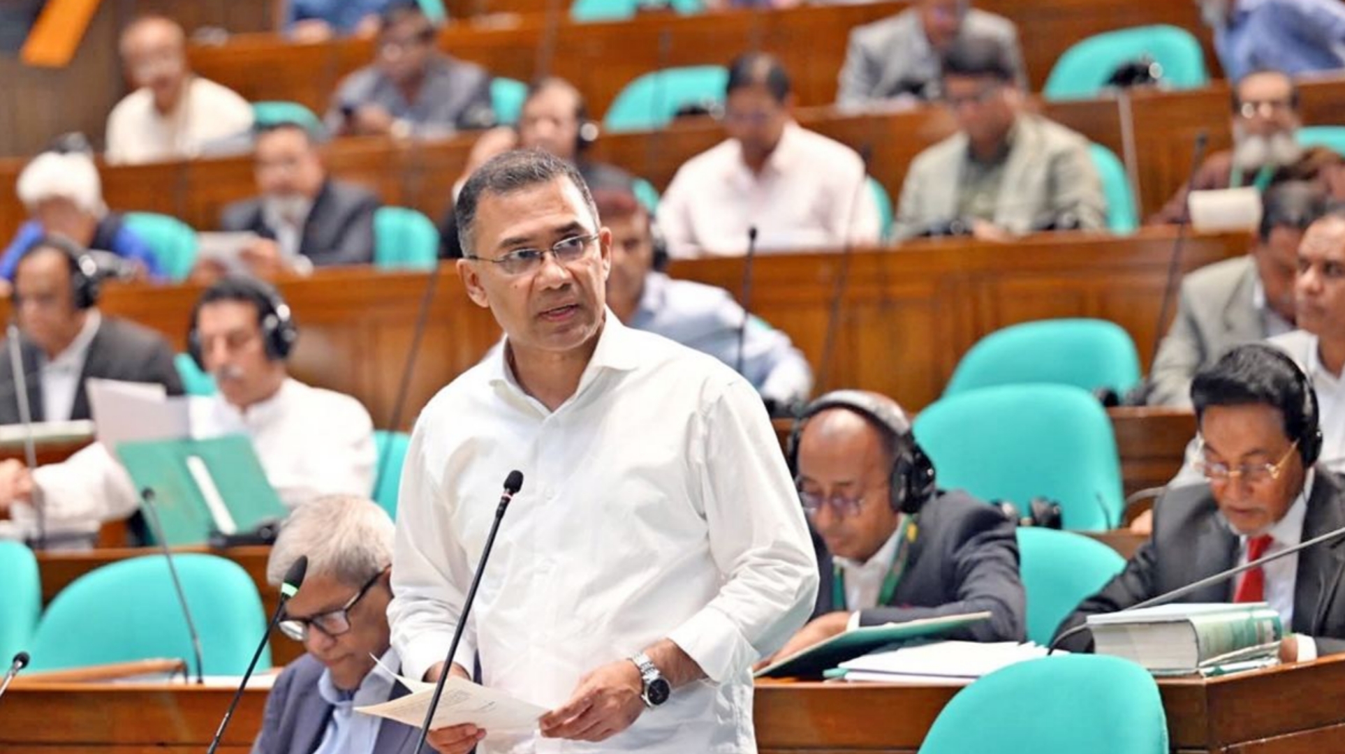 ৫ লাখ সরকারি কর্মচারী নিয়োগ দেওয়া হবে: সংসদে প্রধানমন্ত্রী