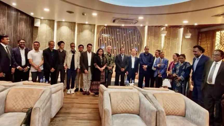 চীন সরকারের আমন্ত্রণে বেইজিংয়ে গেলেন বিএনপির প্রতিনিধি দল