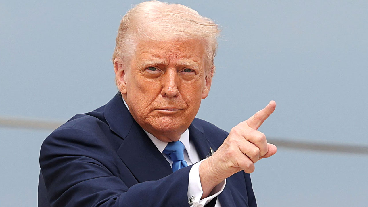 চুক্তি সই না হলে ফের ইরানে হামলার হুমকি ট্রাম্পের