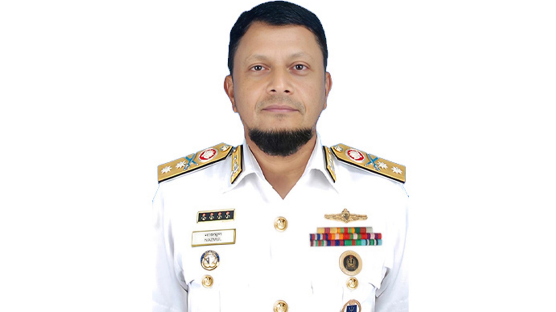 অ্যাডমিরাল নাজমুল হাসান: পেশাদারিত্ব ও বিতর্কের ব্যবচ্ছেদ!