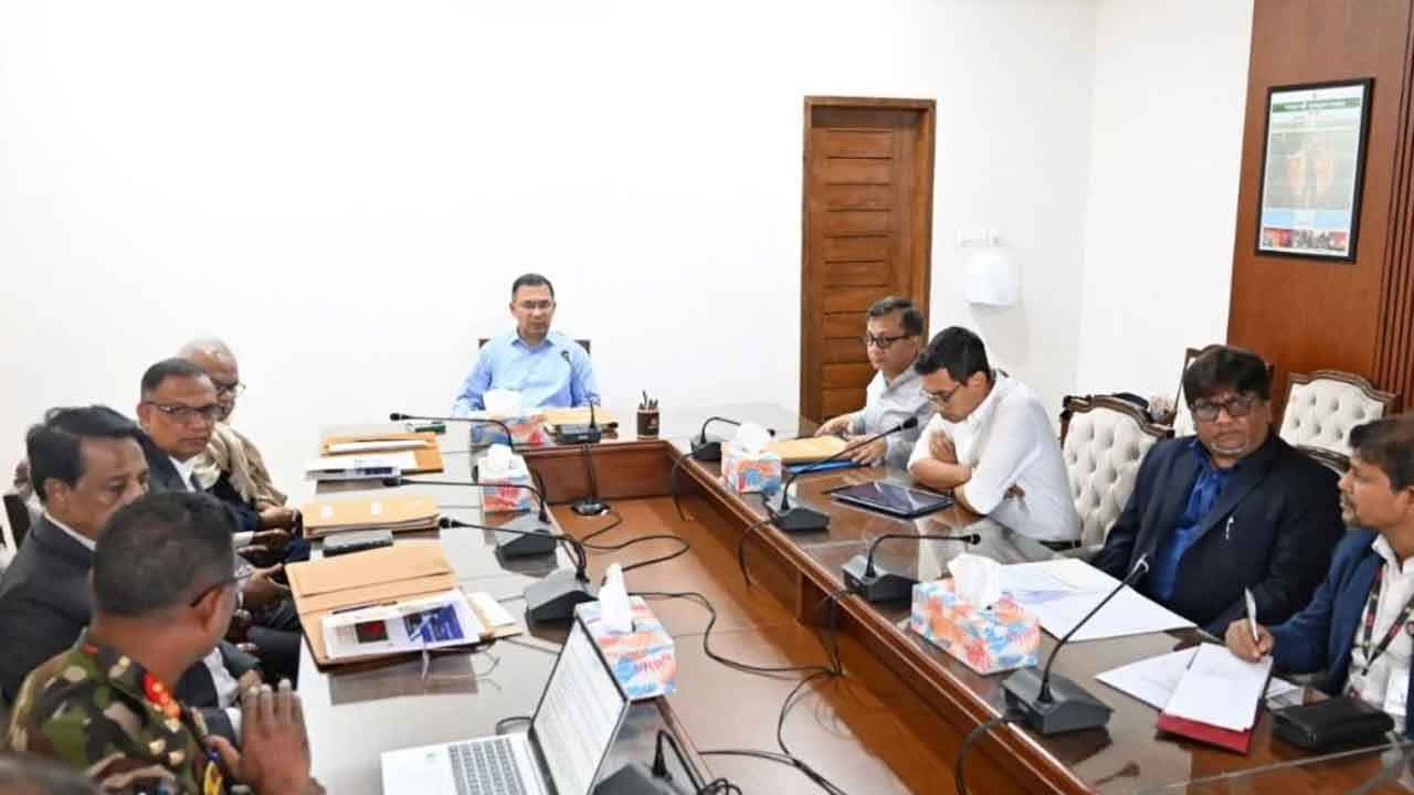 বিনিয়োগ প্রকল্প অনুমোদন প্রক্রিয়া সহজ করার নির্দেশ প্রধানমন্ত্রীর