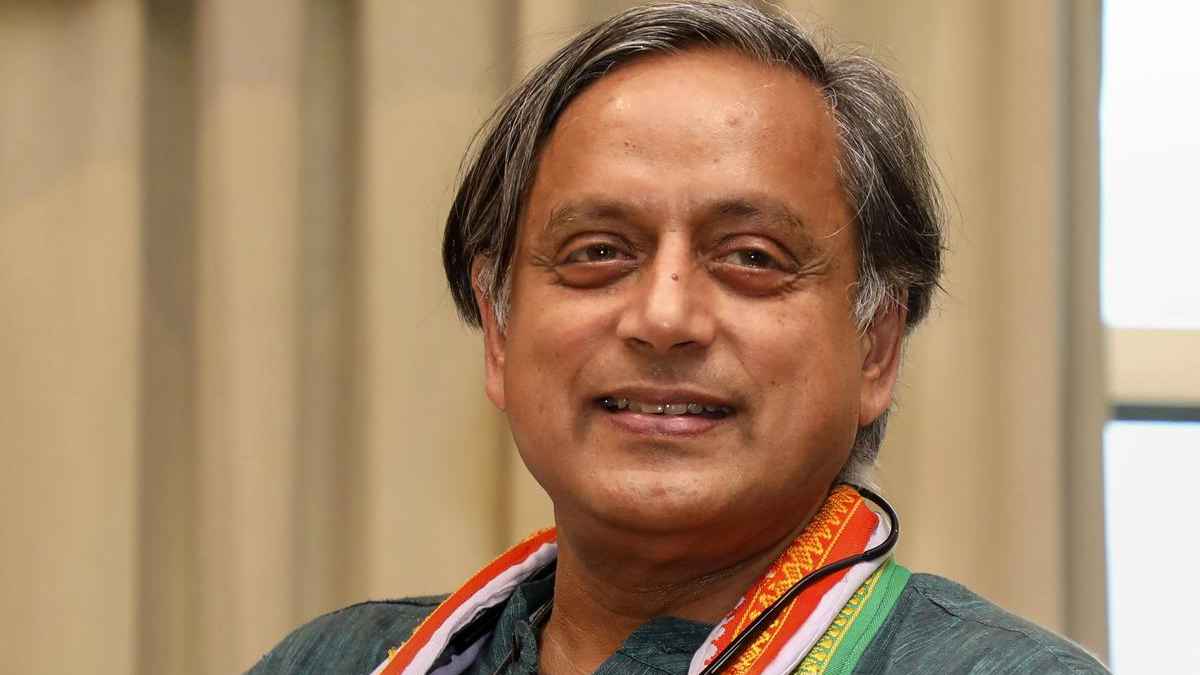 বাংলাদেশ নিয়ে কম কথা বলার পক্ষে কংগ্রেস এমপি