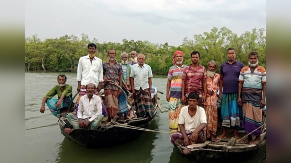 বনদস্যুদের হাতে জিম্মি ১৩ মৌয়াল, মুক্তিপণ দিয়ে বাড়ি ফেরা