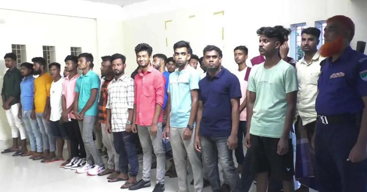 ভারতে কারাভোগ শেষে দেশে ফিরেছেন ৩৬ বাংলাদেশি যুবক